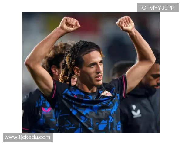 汉尼拔足球明星的传奇之路与辉煌成就揭秘 汉尼拔足球明星的传奇之路与辉煌成就揭秘